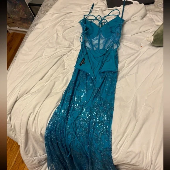 BLUE SPARKLY CORSET TOP CROSS BODY TIE IN THE BACK PRINCESS PROM DRESS